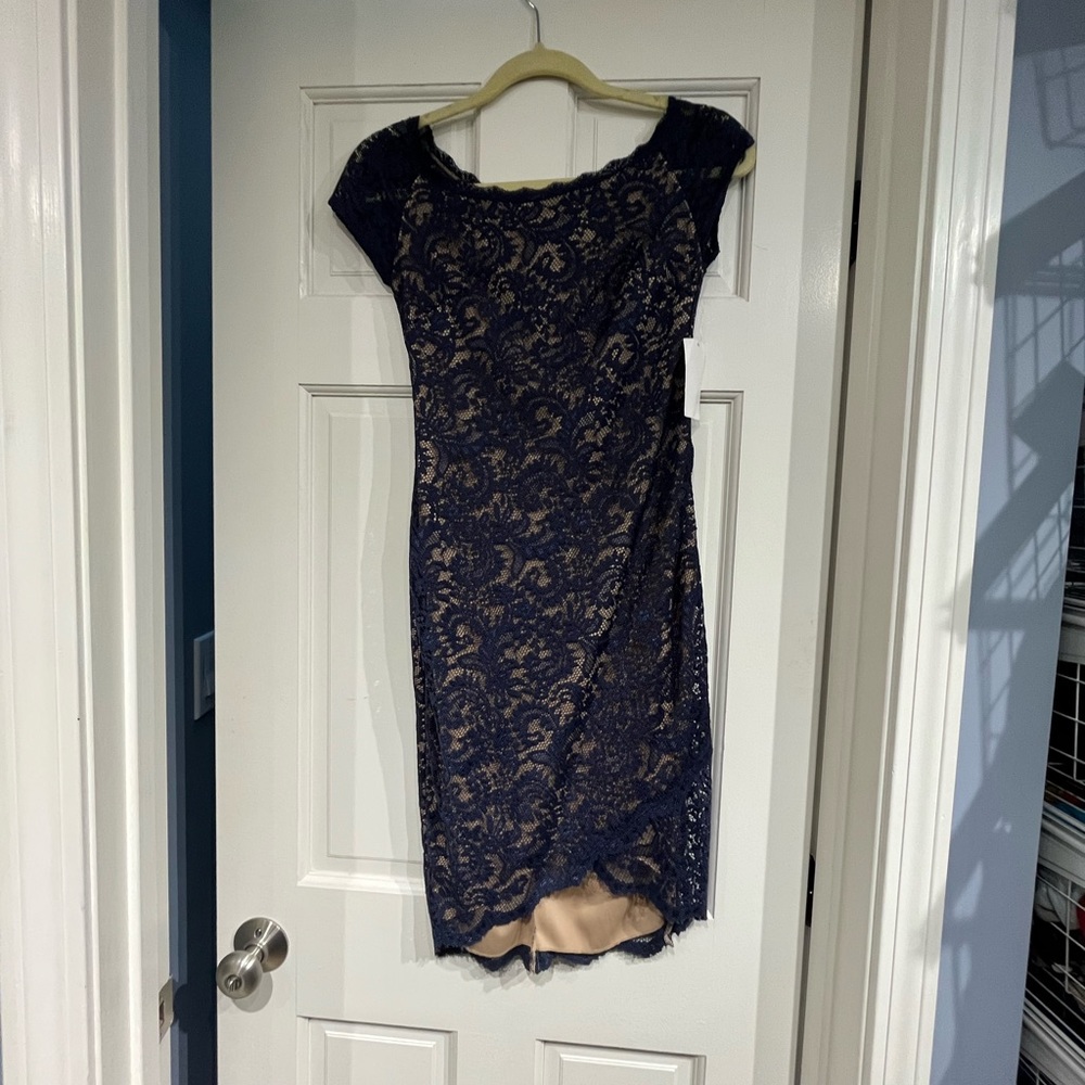 NWT navy blue lace midi cocktail dress size 1/2